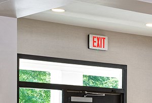 Business Center with Mac/PCs